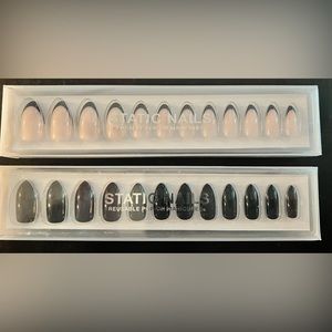 2- sets Static Nails Almond Shape